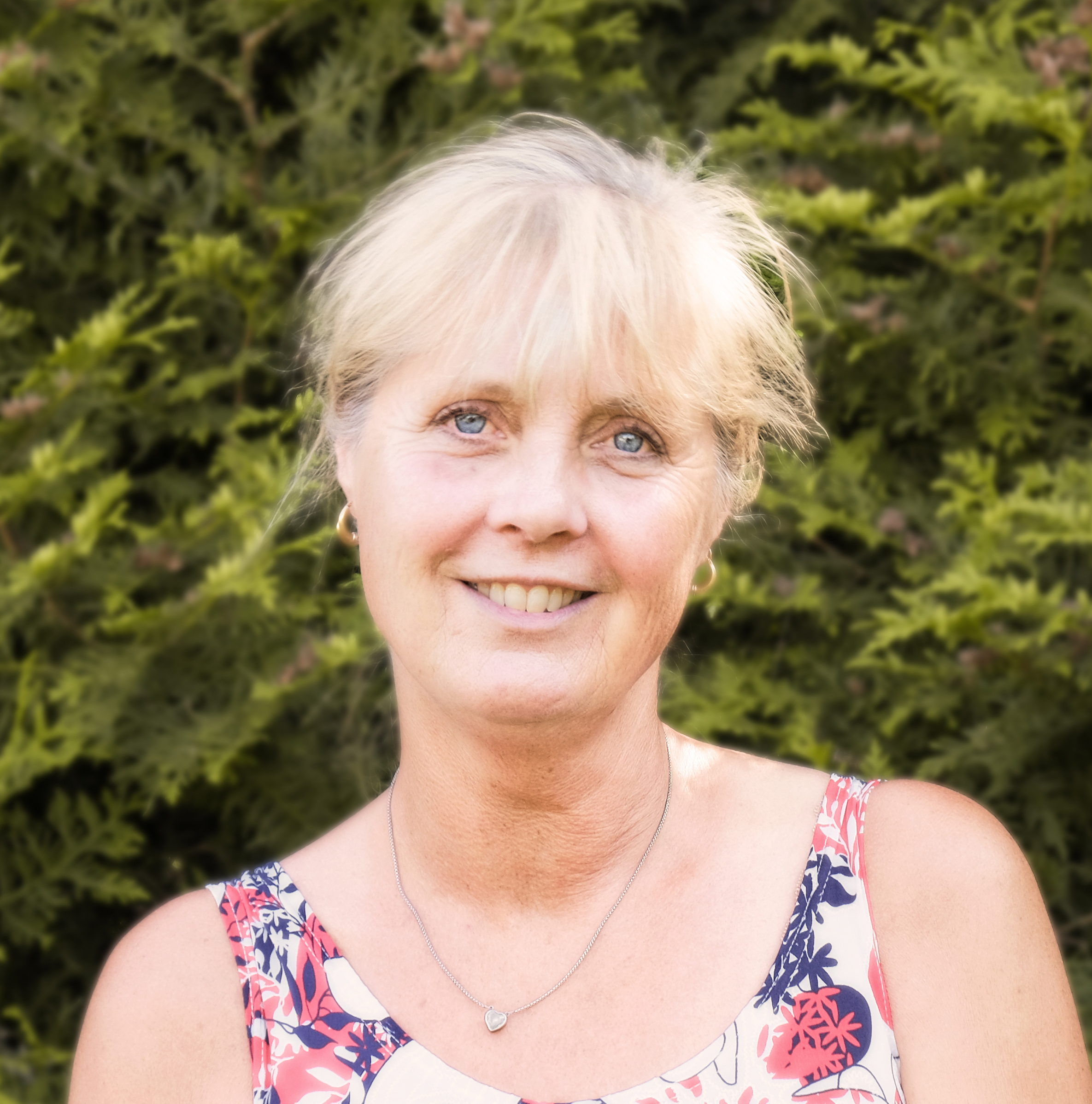 Titti (Vikarie)   Montessorilärare   Barnskötare 